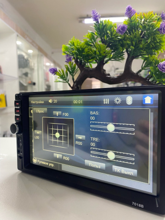 Автомагнитола 2 Din Car MP5 Player 7018В