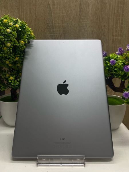 Apple iPad Pro 12.9 32Gb Wi-Fi Space Gray (Б/У)
